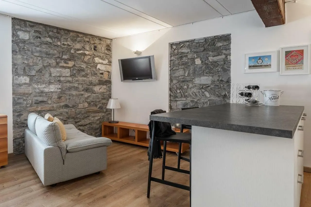 Appartement A Casa Nuccia Studio By Holiday Solutions Como
